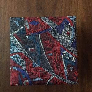 Silk tie . Brand new . Silk . Beautiful colors